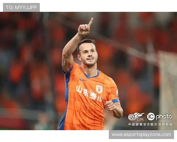 卡扎伊什维利媒体评审得分高 球迷投票位居第三